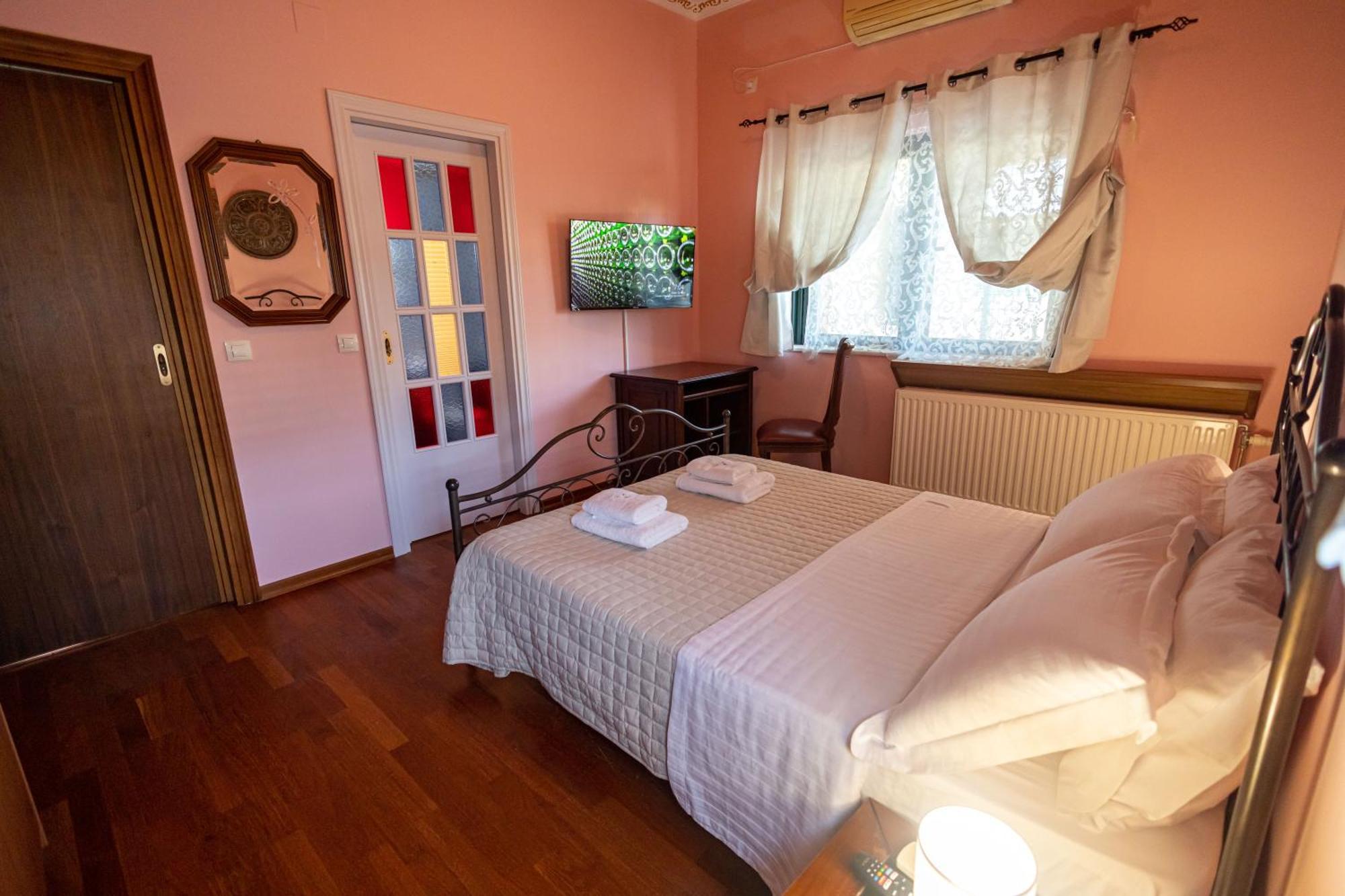 Reale - Art Luxury Country house Mytikas (Epirus)