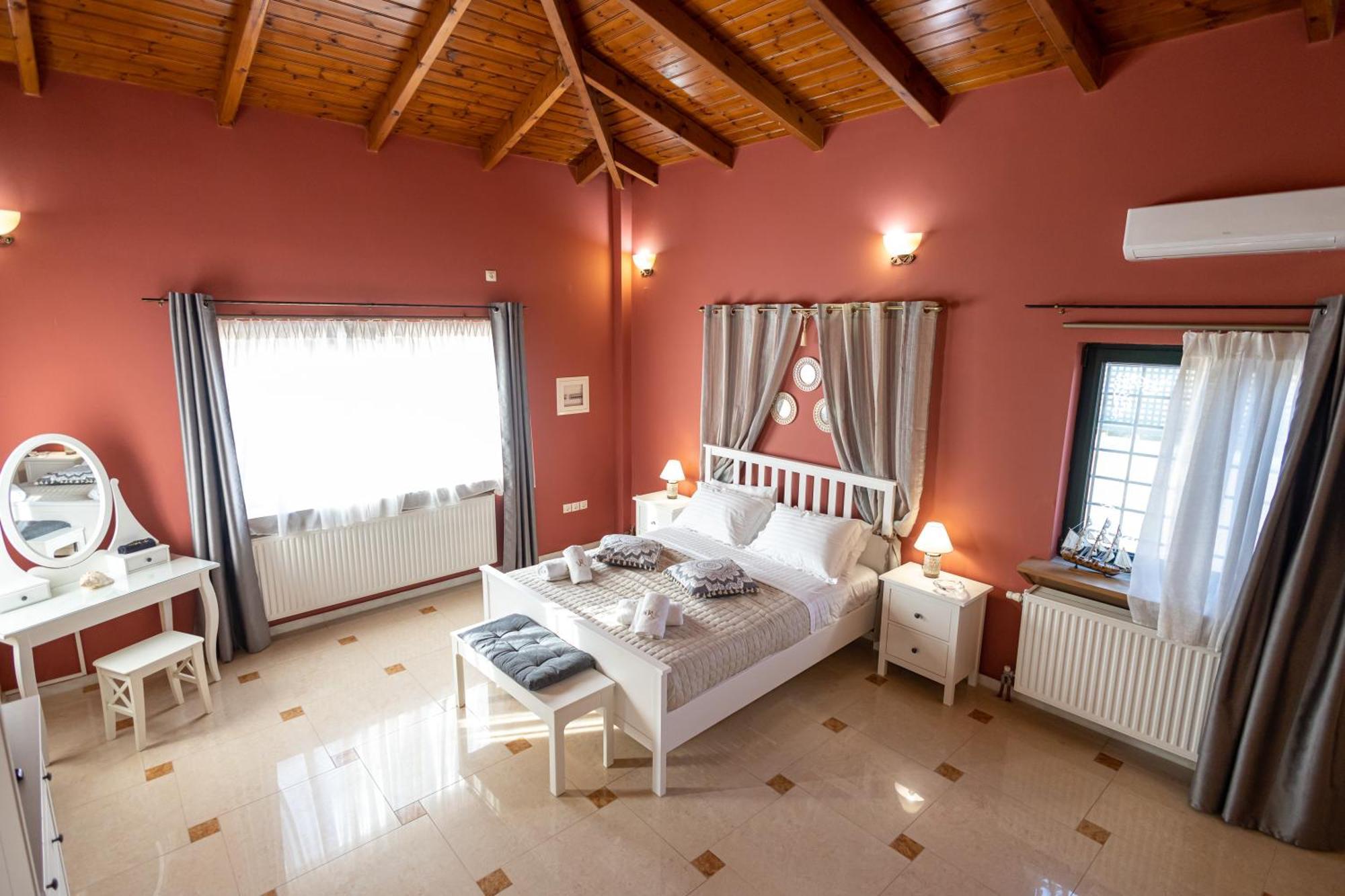 Reale - Art Luxury Country house Mytikas (Epirus)