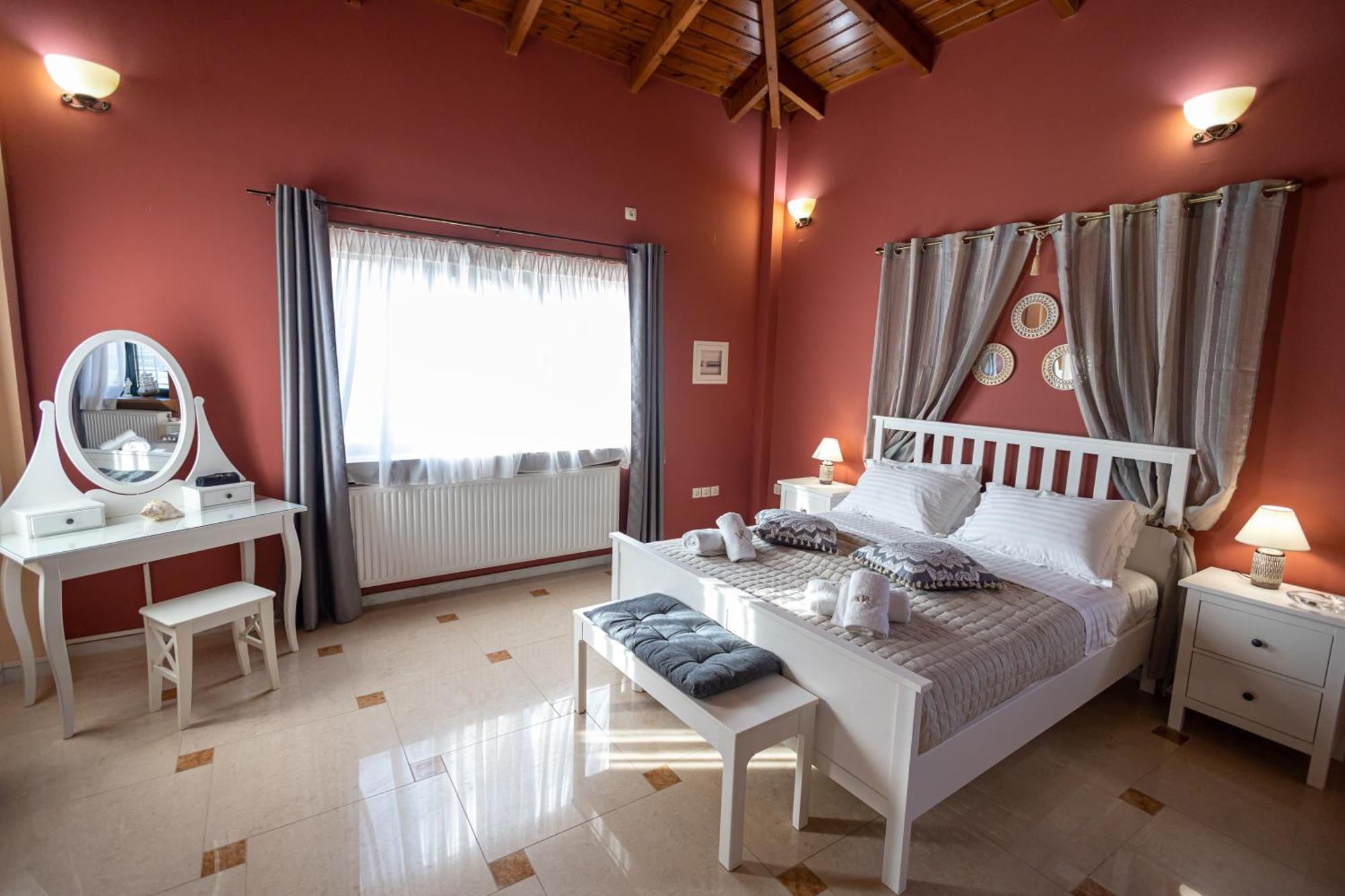 Reale - Art Luxury Country house Mytikas (Epirus)